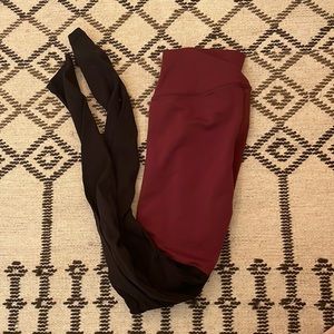 Alo Goddess leggings